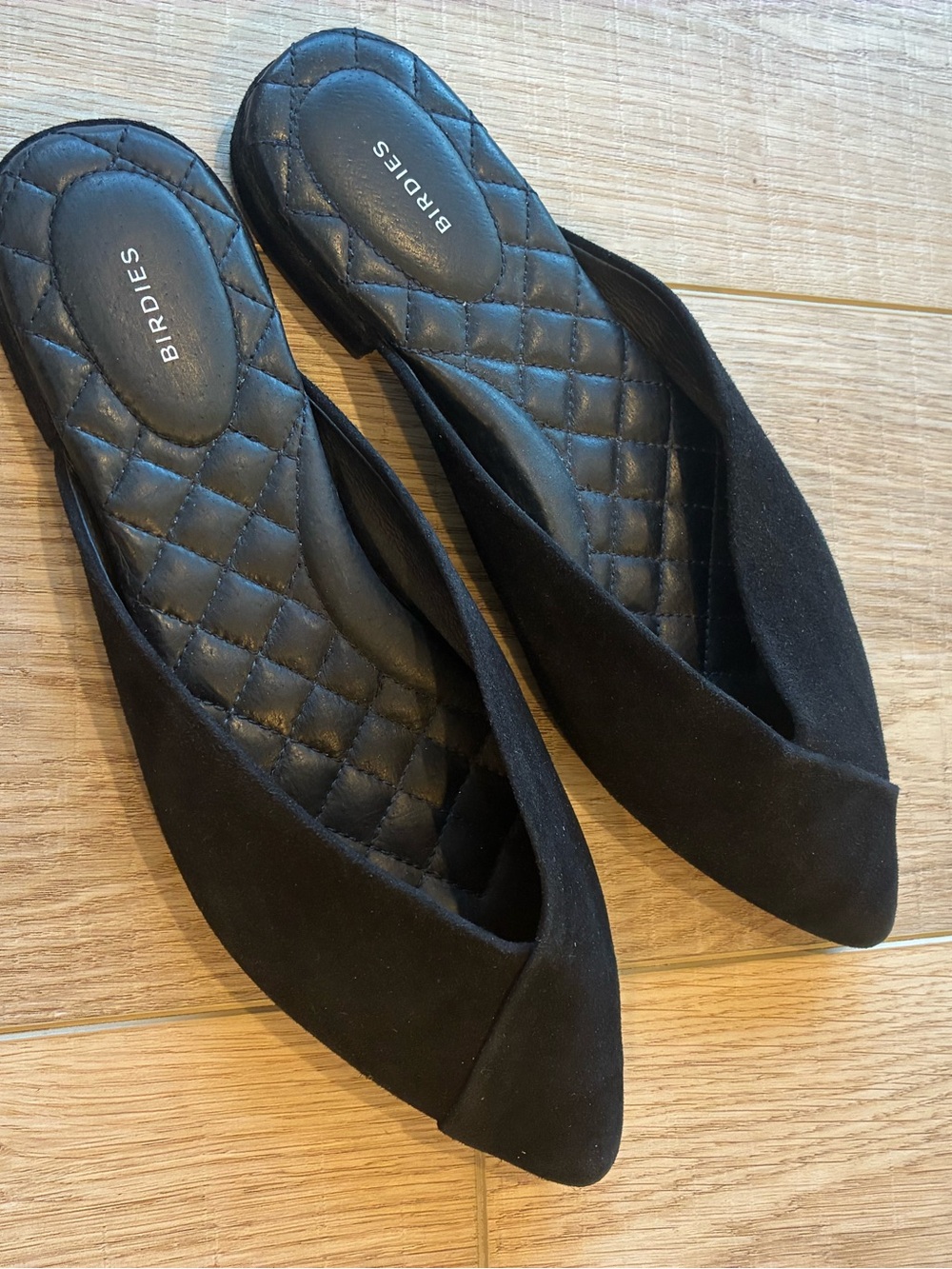 Birdies Women's Black The Swan Suede Quilted Comfort Sole Slip-On Flats size 7